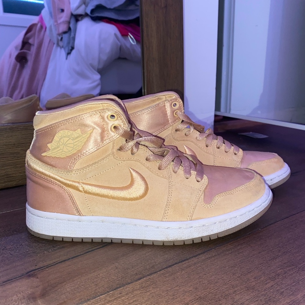 Jordan 1 W/ Box